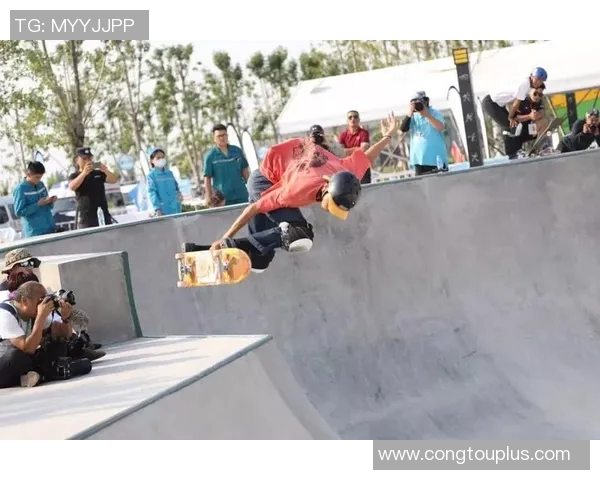 杭州滑板队在极限运动联赛中以87分稳居积分榜首位